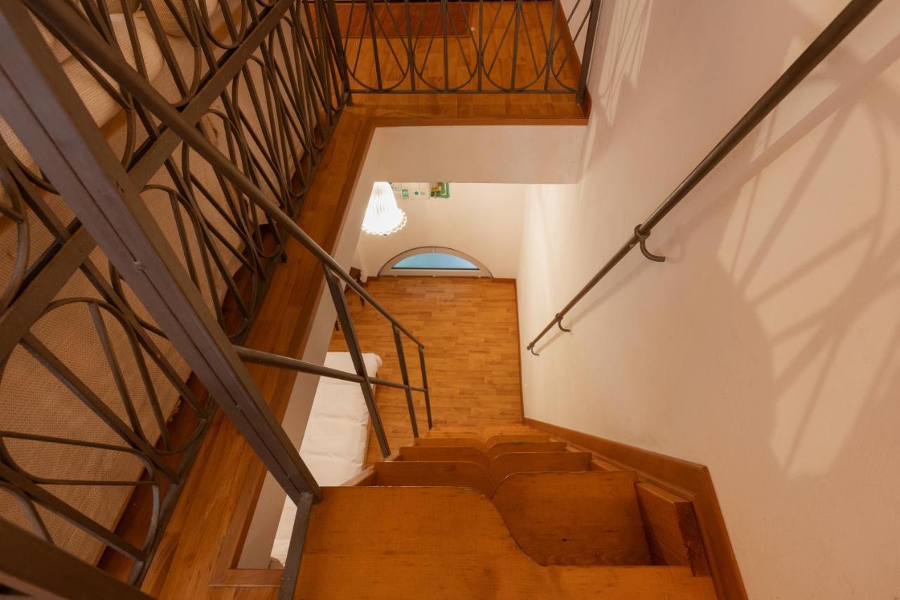 Zola, Charme E Vista Nel Cuore Di Triest Exterior foto